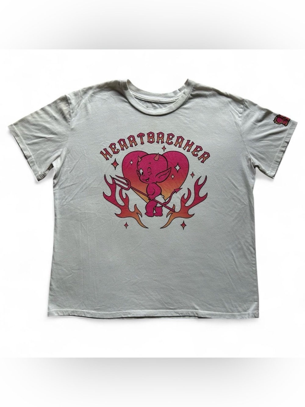 y2k white & pink heartbreaker tee size M pastel goth street art style mall goth